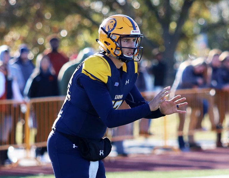 Former SWC quarterback Perez named NCAA Division II Player of the Year
