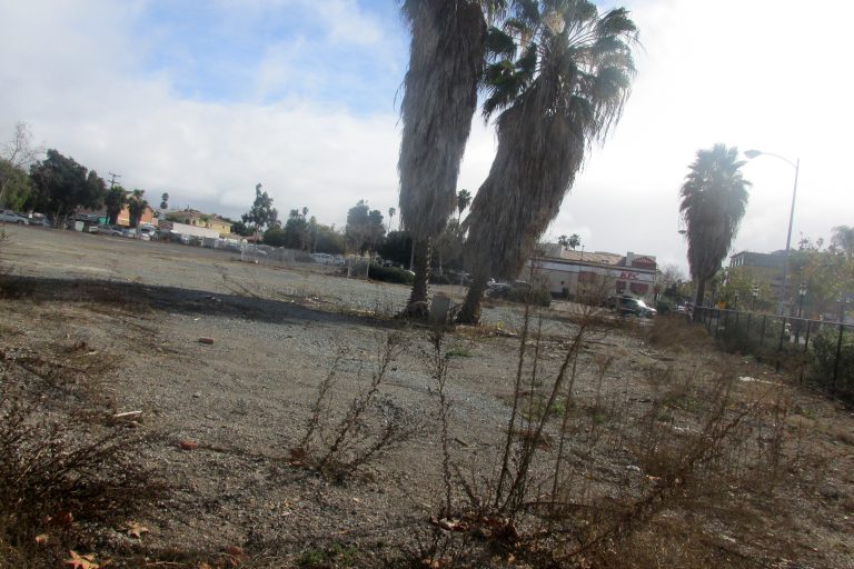 School board moves forward with plan to sell parcel