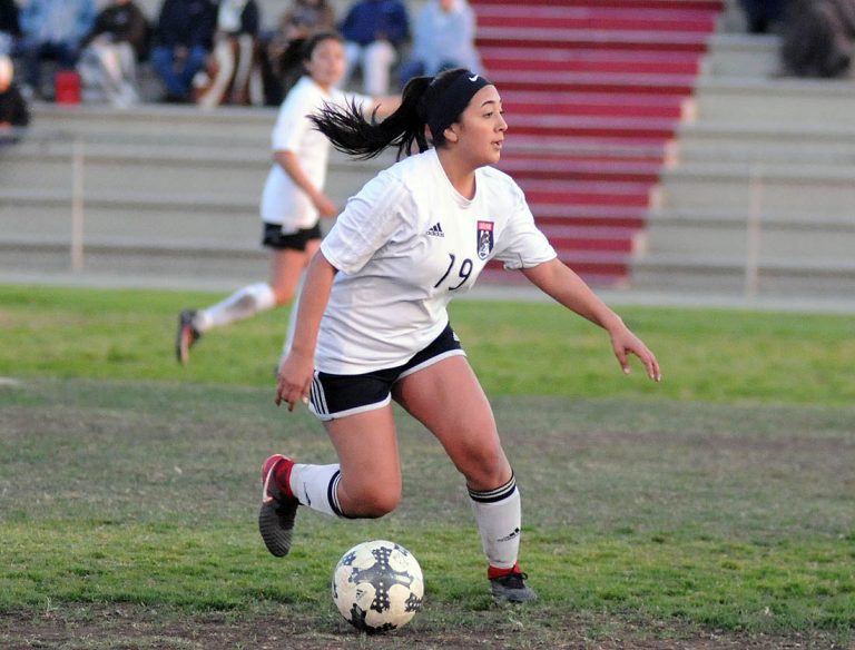 Local soccer, hoops teams punch tickets to CIF semifinal playoffs
