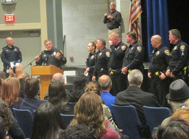 Community huddles to discuss safety