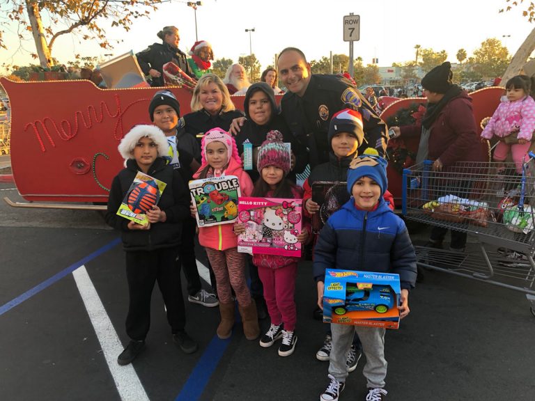 Chula Vista police ready to spread holiday cheer
