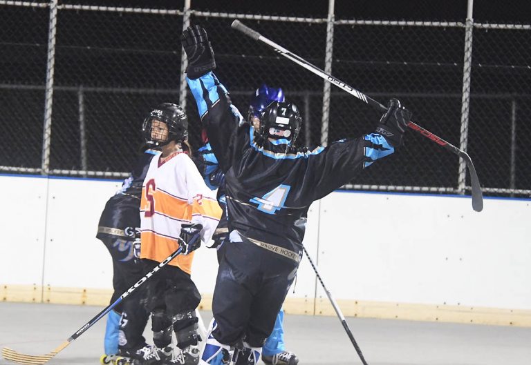 San Ysidro Cougars claw their way to history-making first roller hockey win