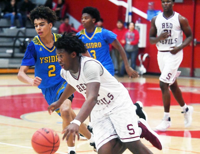 Sweetwater makes Cougars see red in battle of South Bay League unbeatens