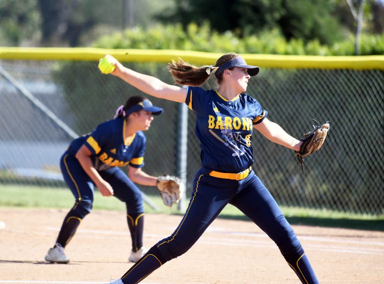 Bonita Vista run-rules Eastlake in top 10 softball clash