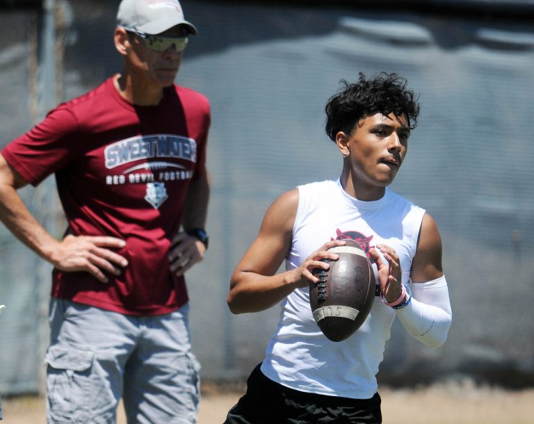 Sweetwater downs Fallbrook, 35-6, to pick up first victory of new season