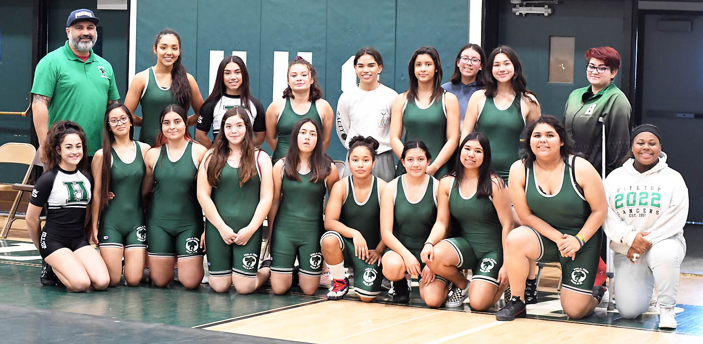 Girls Wrestling Grows By Numbers Gets History Making Spotlight The Star News