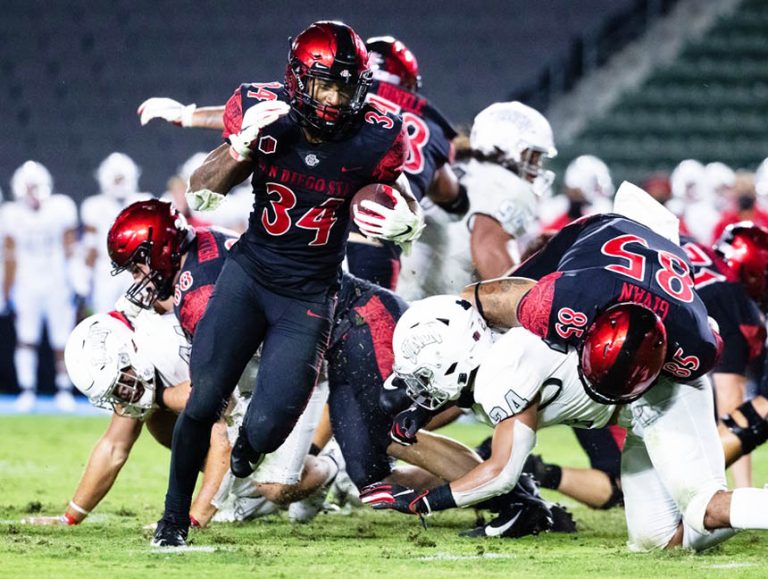 BVHS alum Bell sets SDSU rushing record as Aztecs fall 28-17