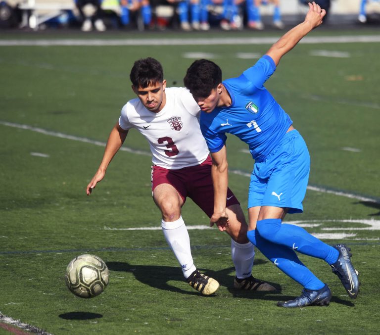 Eastlake sees undefeated season end in disappointing playoff loss