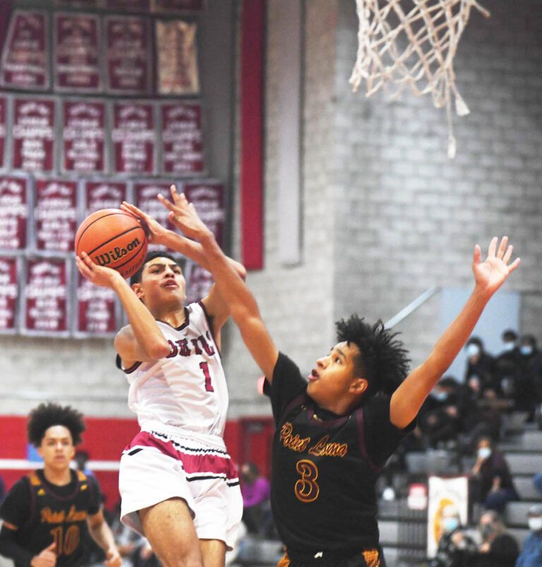 Sweetwater tournament tips off with strong local flavor