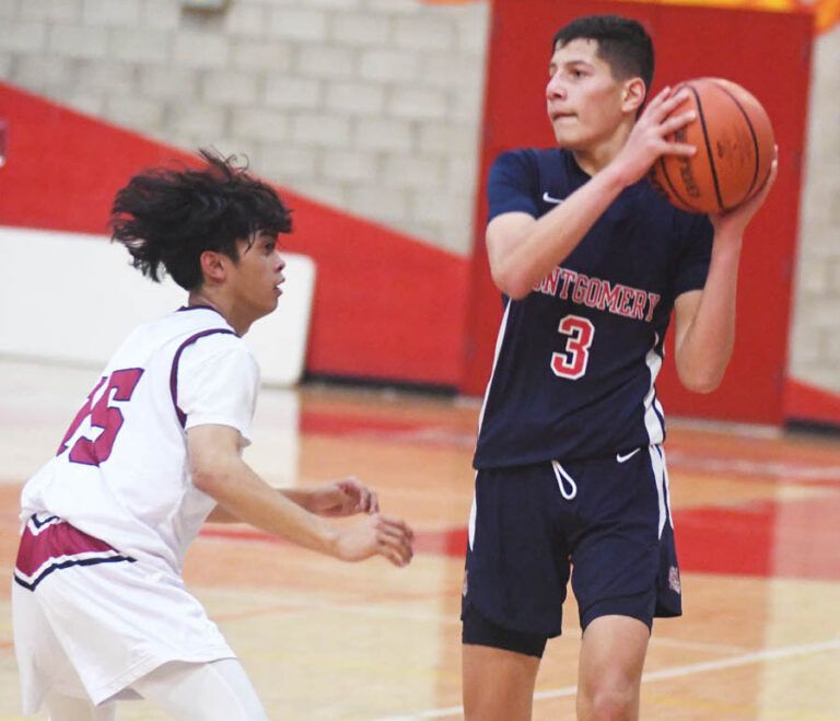 Young Aztecs win Mesa League opener over Eagles