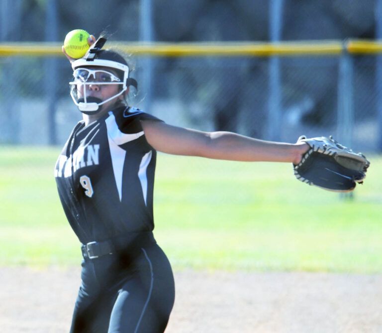 Lady Eagles go one-up on Hilltop in pairing of 2-0 teams