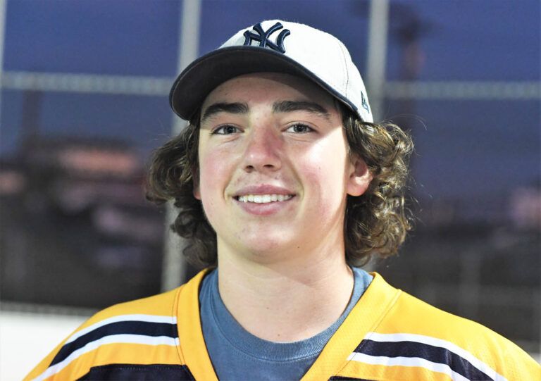 Anderson puts roller hockey in spotlight as scholar-athlete, player of the year