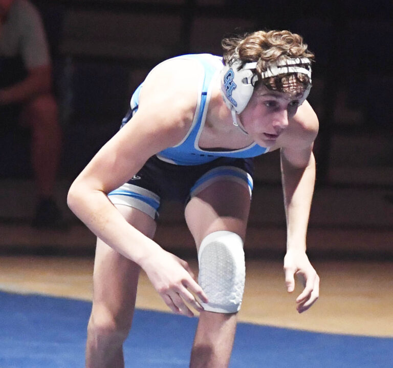 Eagles soar at 51st El Cajon Invitational, Aztecs lead South County