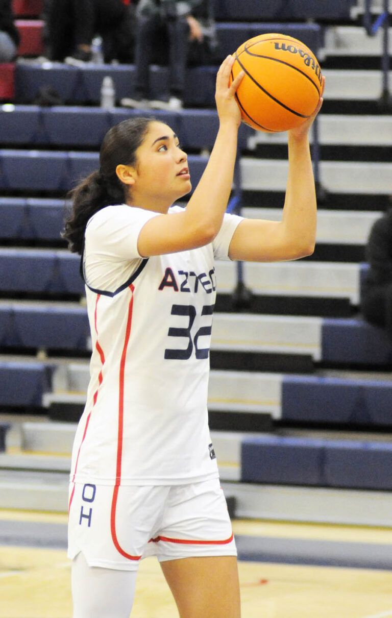 Lady Aztecs secure back-to-back CIF titles; Eagles win, Montgomery men, Raiders fall short