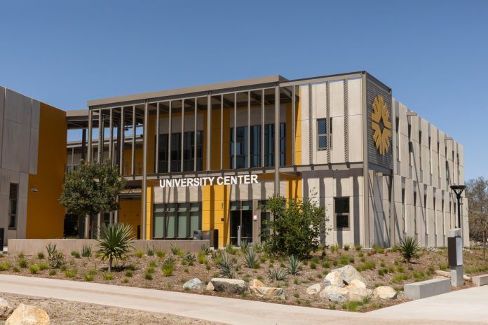 university_center_4