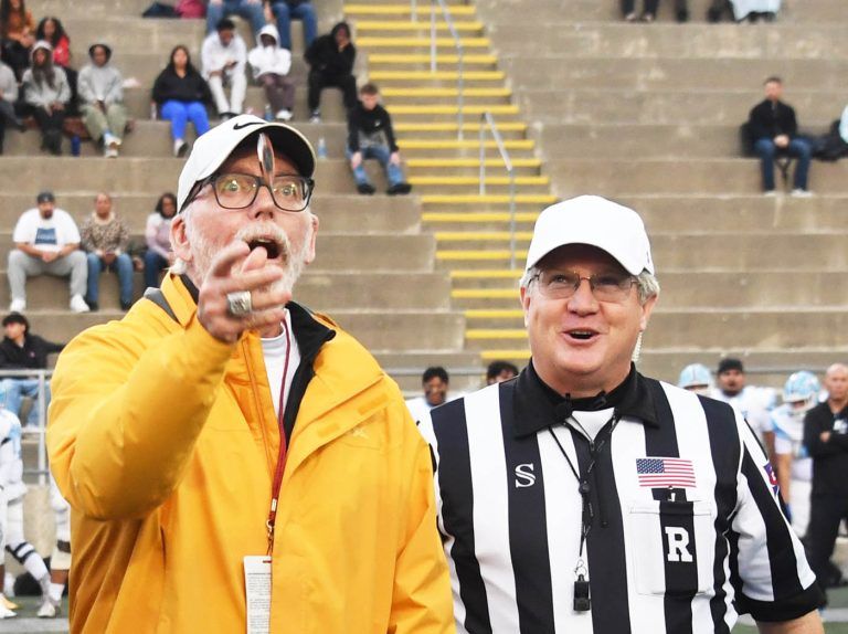 Jaguars let it all hang out with 8-3 record in 31-7 Patriotic Bowl win