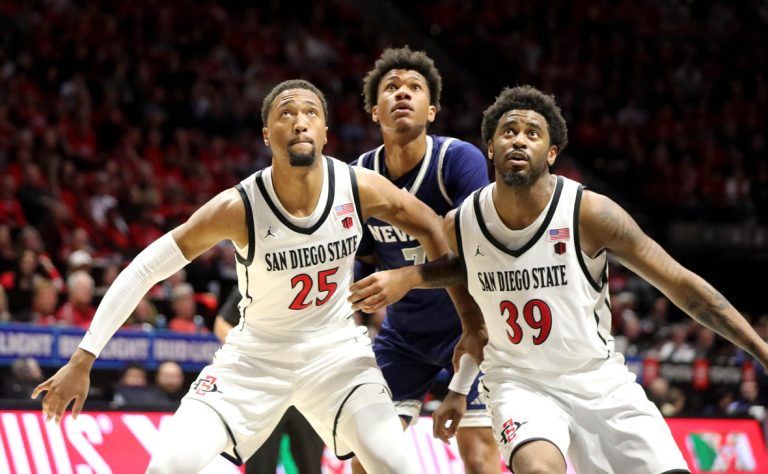 San Diego State women’s basketball strengthens first place lead with 80-62 win over UNLV