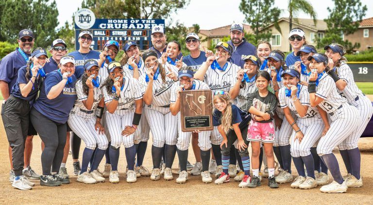 Mater Dei Catholic’s triple play: league, CIF, regional titles