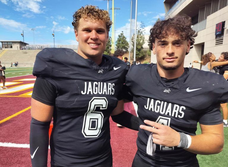 Jaguars leap past Griffins, 52-10, advance record to 2-0